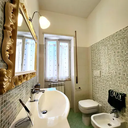 Charme Apartment *